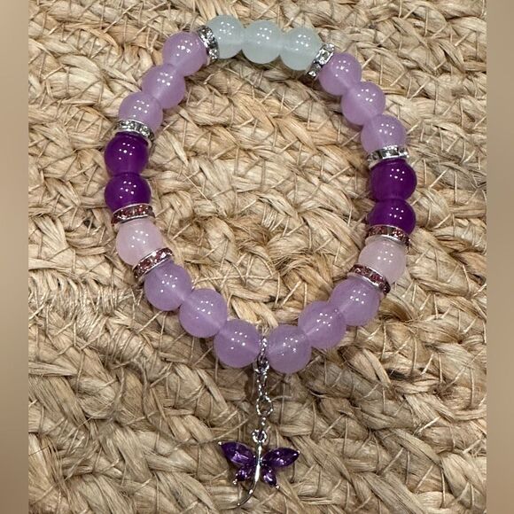 Handmade glass beaded butterfly stretch bracelet purple - Picture 3 of 5